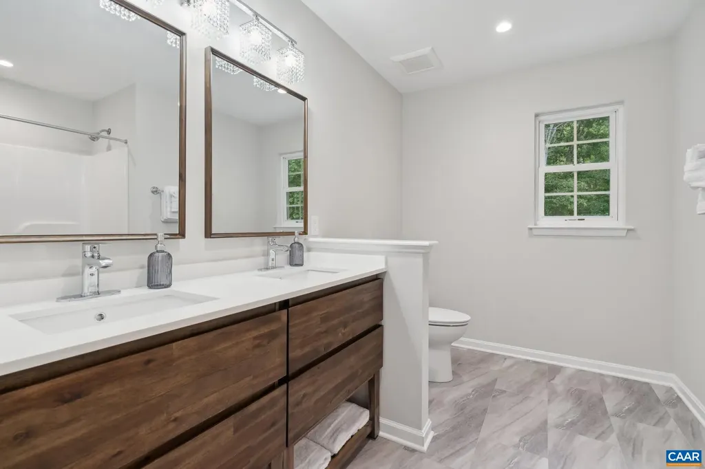 6414 Jefferson Mill Road Scottsville VA 24590