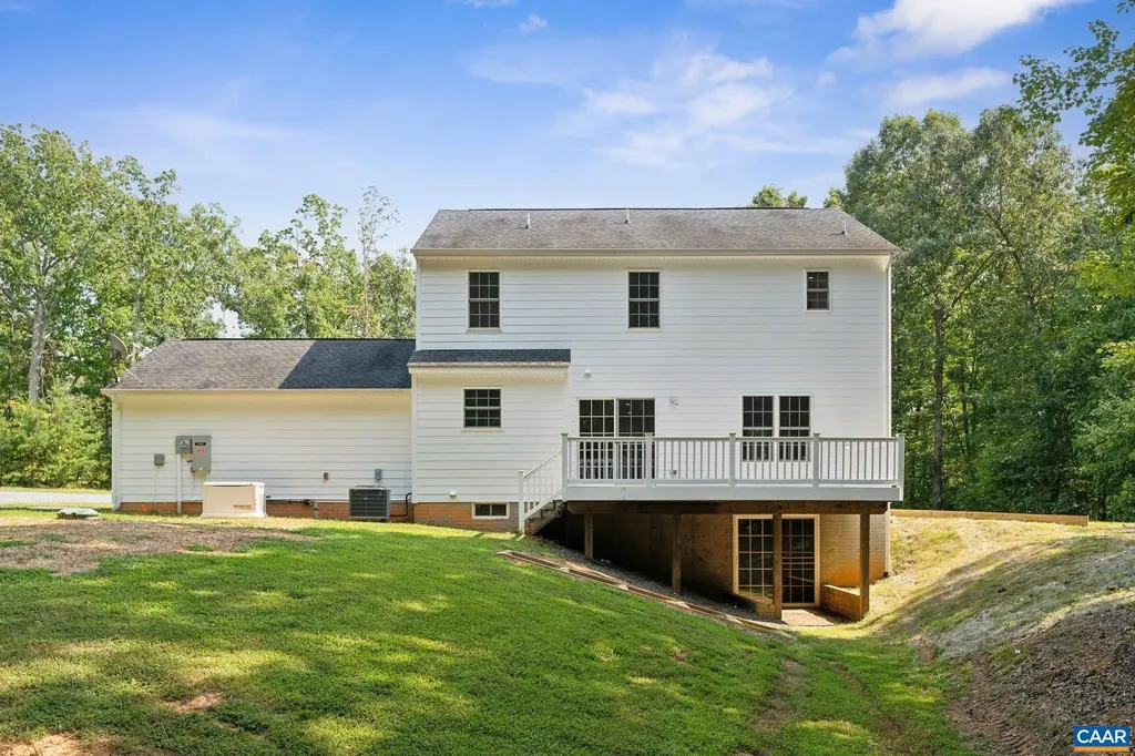 6414 Jefferson Mill Road Scottsville VA 24590