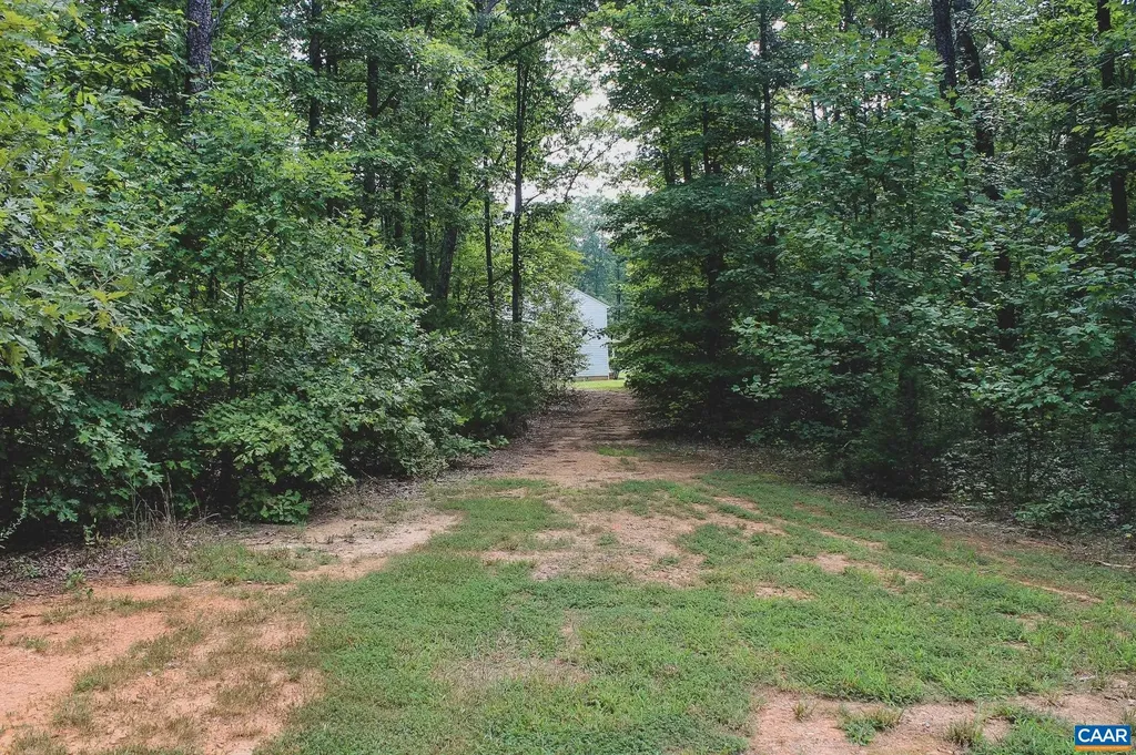 6414 Jefferson Mill Road Scottsville VA 24590