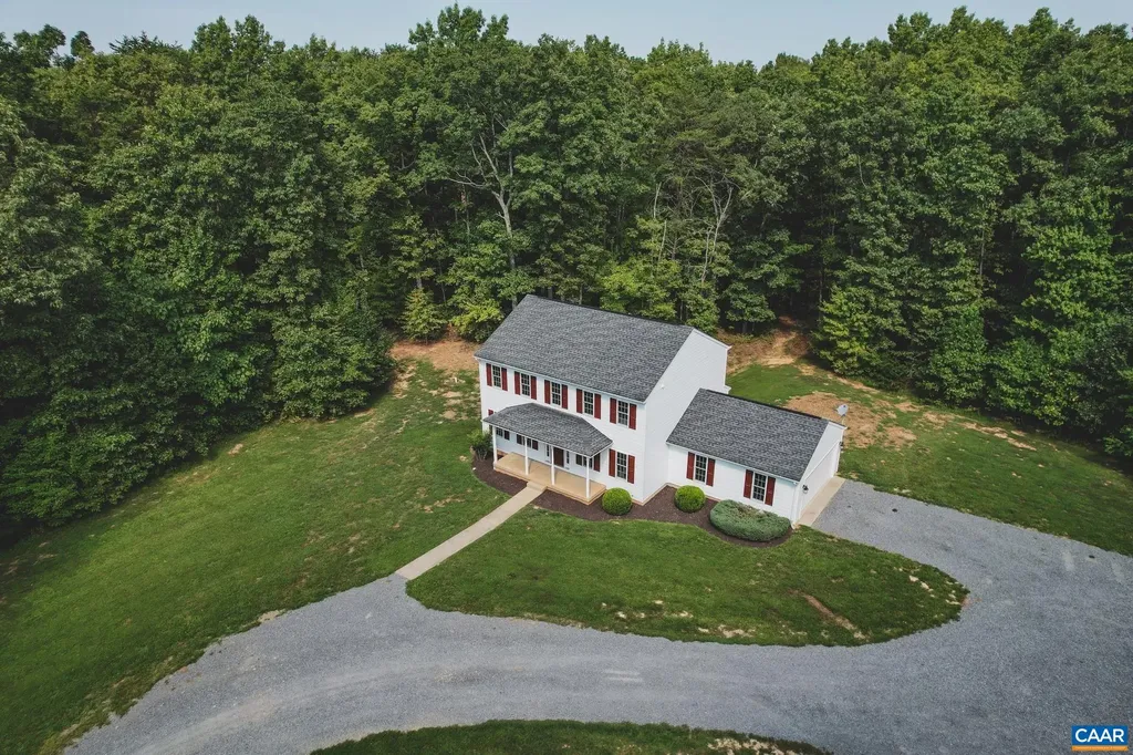 6414 Jefferson Mill Road Scottsville VA 24590