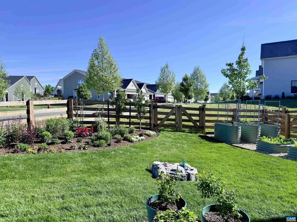 718 Arboleda Drive Crozet VA 22932
