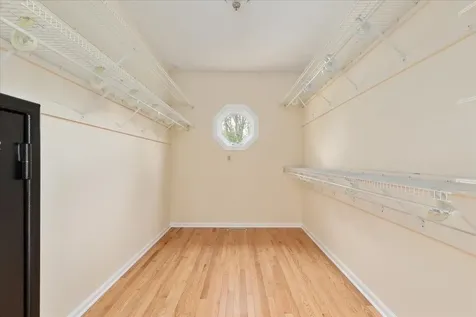 1050 Almond Drive Luray VA 22835