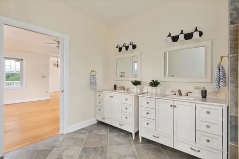 1050 Almond Drive Luray VA 22835