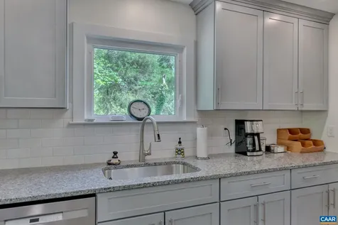 4362 Ivy Road Charlottesville VA 22903