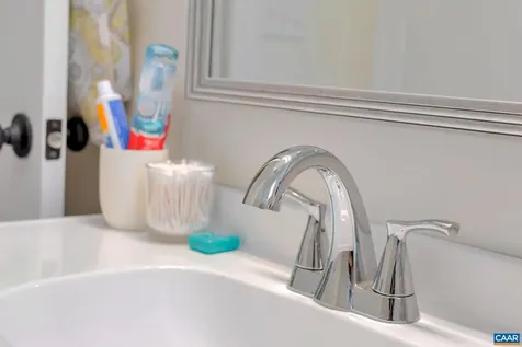 4362 Ivy Road Charlottesville VA 22903