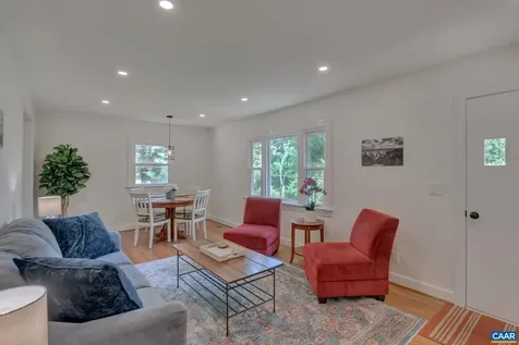 4362 Ivy Road Charlottesville VA 22903
