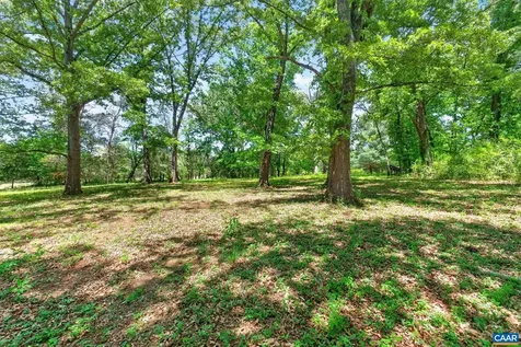 4362 Ivy Road Charlottesville VA 22903