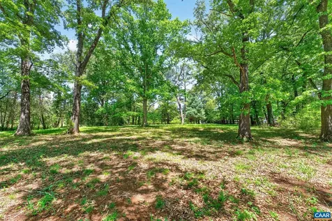 4362 Ivy Road Charlottesville VA 22903