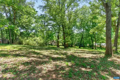 4362 Ivy Road Charlottesville VA 22903