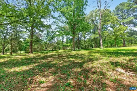 4362 Ivy Road Charlottesville VA 22903