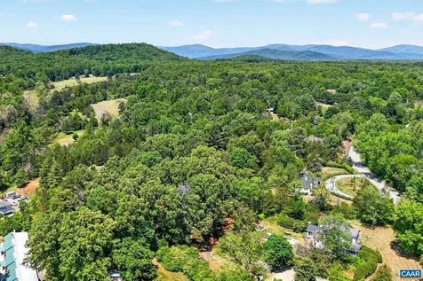 4362 Ivy Road Charlottesville VA 22903