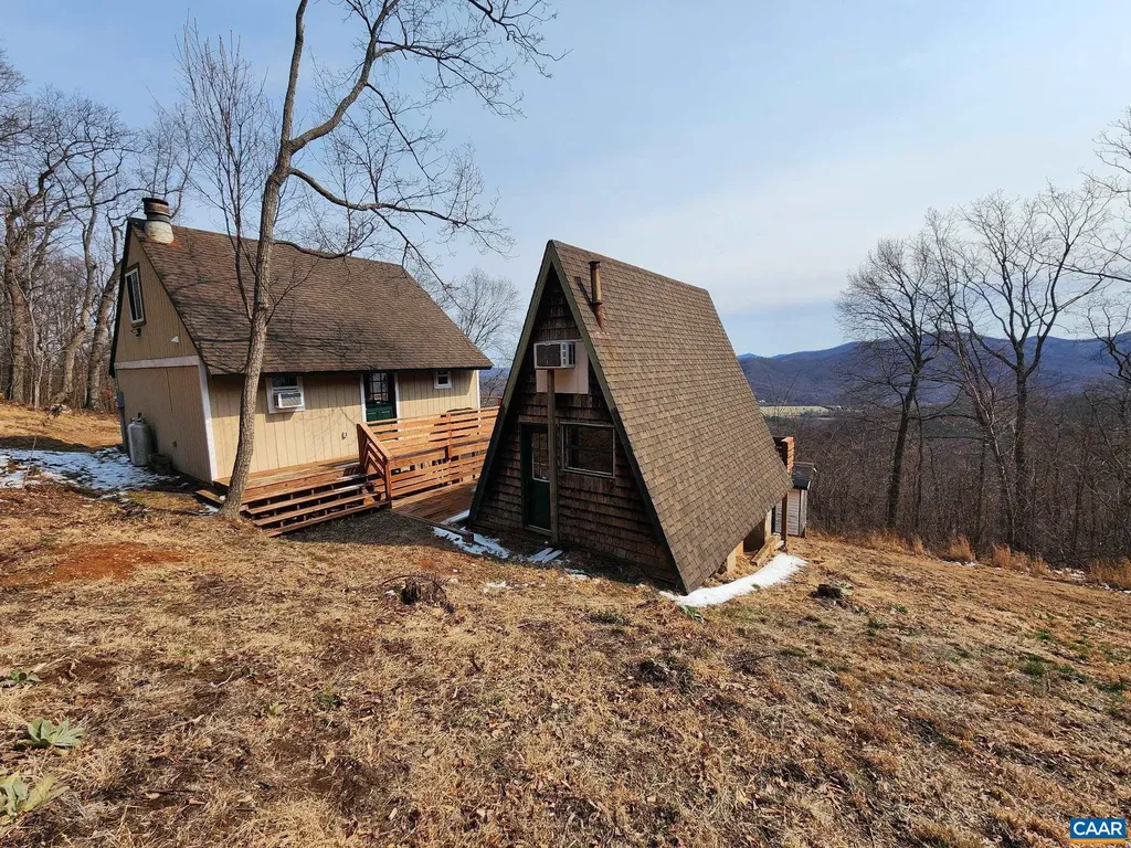 1494 Spruce Creek Lane Nellysford VA 22958