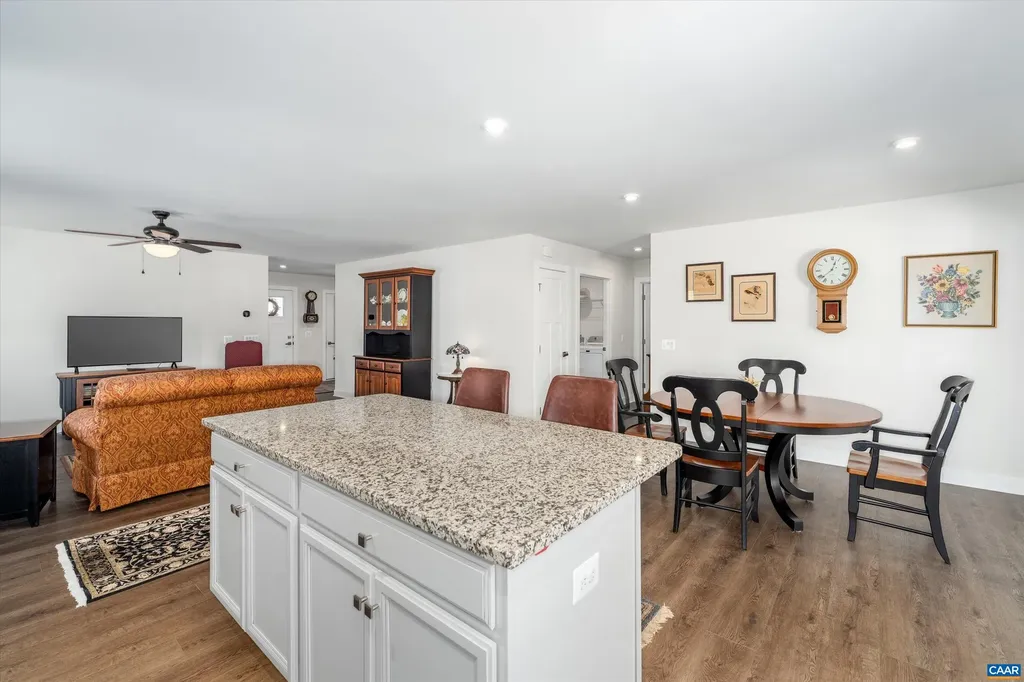 93 Archer Drive Palmyra VA 22963