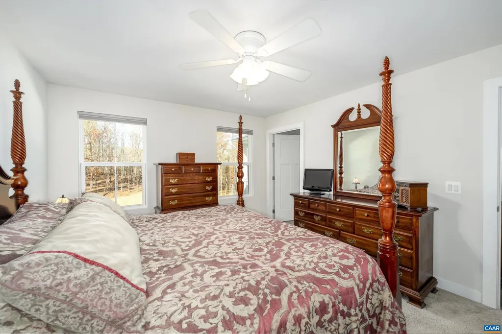93 Archer Drive Palmyra VA 22963