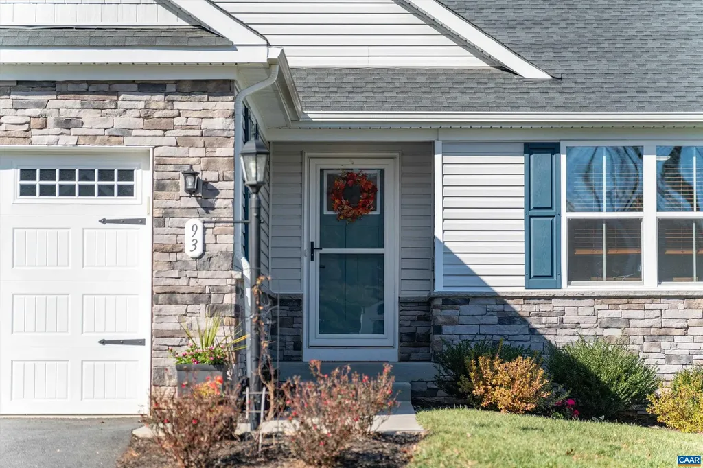 93 Archer Drive Palmyra VA 22963