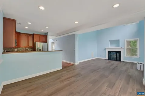 1270 Chatham Ridge Charlottesville VA 22901
