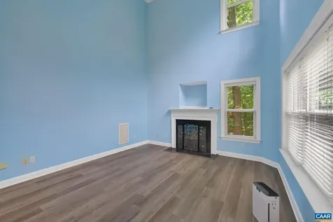 1270 Chatham Ridge Charlottesville VA 22901