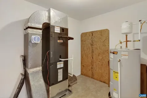 1270 Chatham Ridge Charlottesville VA 22901