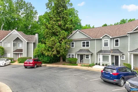 1270 Chatham Ridge Charlottesville VA 22901