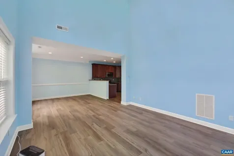 1270 Chatham Ridge Charlottesville VA 22901