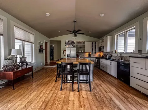 19 Mt Hermon Road Middlebrook VA 24459
