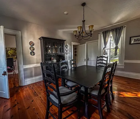 19 Mt Hermon Road Middlebrook VA 24459