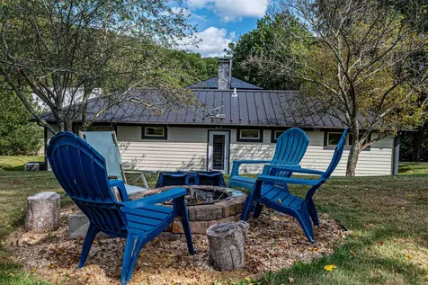 19 Mt Hermon Road Middlebrook VA 24459