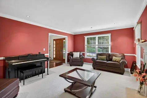 207 Fairway Drive Harrisonburg VA 22802