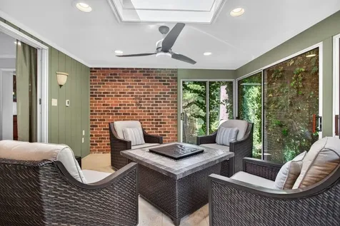 207 Fairway Drive Harrisonburg VA 22802