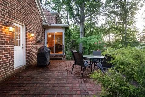 207 Fairway Drive Harrisonburg VA 22802
