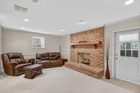 207 Fairway Drive Harrisonburg VA 22802