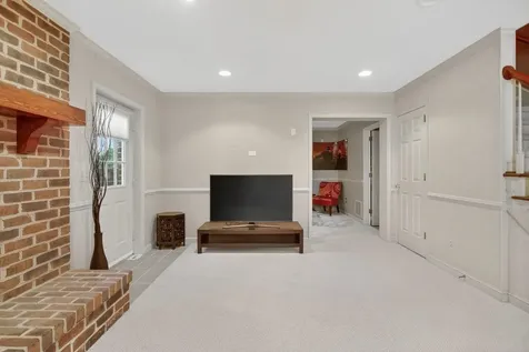 207 Fairway Drive Harrisonburg VA 22802