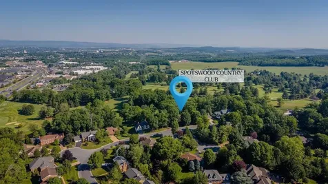 207 Fairway Drive Harrisonburg VA 22802