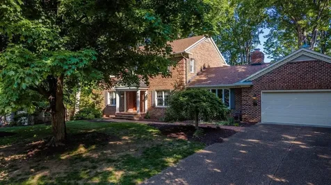 207 Fairway Drive Harrisonburg VA 22802