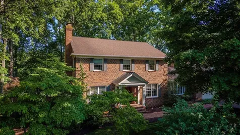 207 Fairway Drive Harrisonburg VA 22802