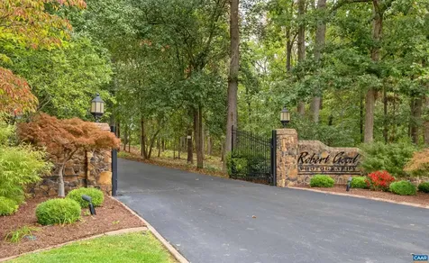 12517 Spotswood Trail Elkton VA 22827