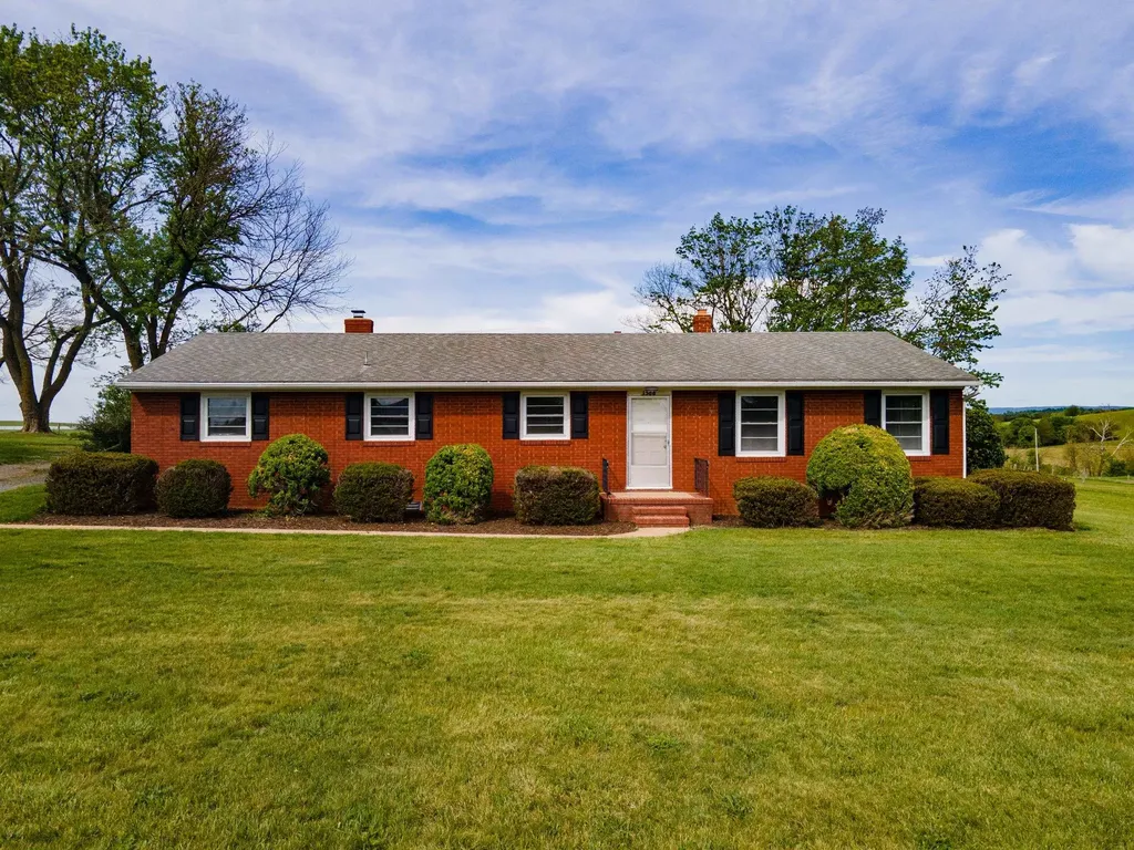 3568 Brenneman Church Road Rockingham VA 22802