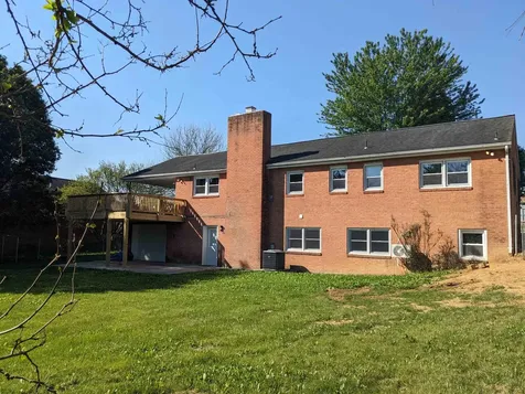 206 Clicks Lane New Market VA 22844