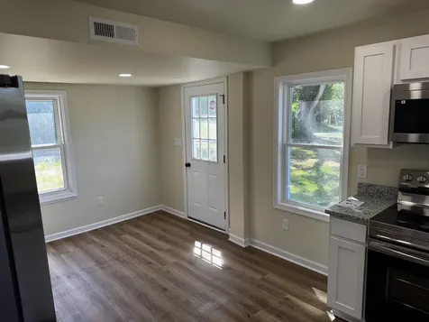 806 Junior Avenue Shenandoah VA 22849