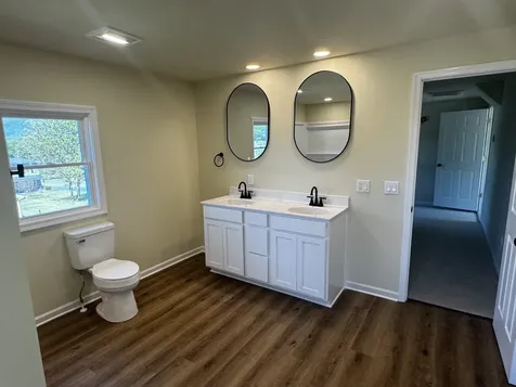806 Junior Avenue Shenandoah VA 22849