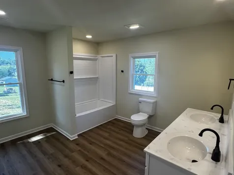 806 Junior Avenue Shenandoah VA 22849