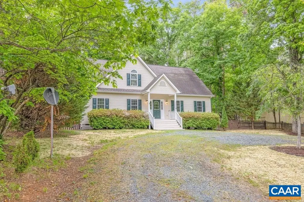 29 Tuscarora Drive Palmyra VA 22963