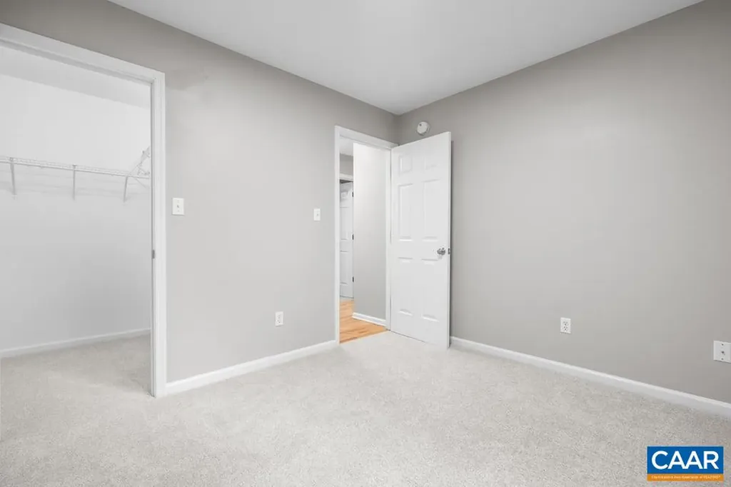 29 Tuscarora Drive Palmyra VA 22963