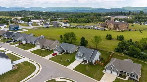 144 Langley Drive Waynesboro VA 22980