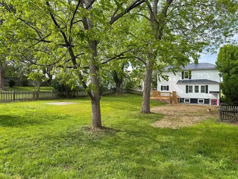 1202 Beverley Street W Staunton VA 24401