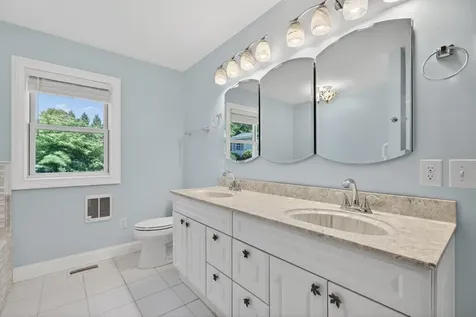 3090 Arrowhead Road Rockingham VA 22801