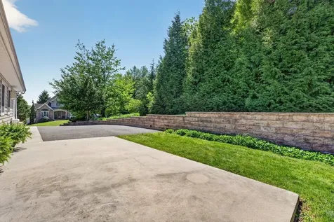 3090 Arrowhead Road Rockingham VA 22801