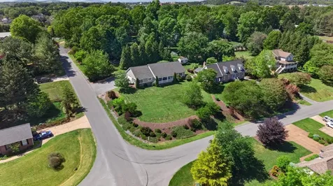 3090 Arrowhead Road Rockingham VA 22801