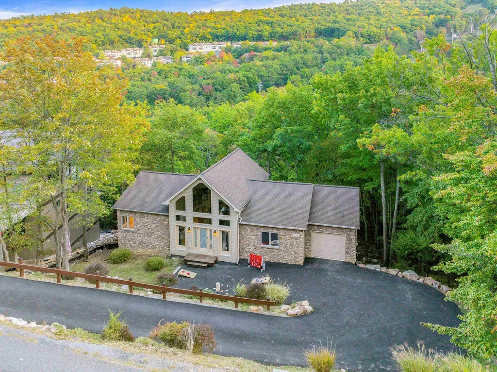 559 Rainier Road Mcgaheysville VA 22840