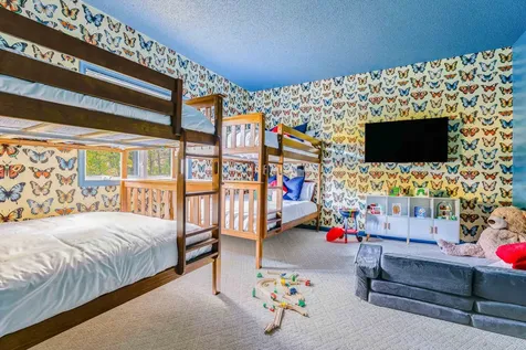 559 Rainier Road Mcgaheysville VA 22840